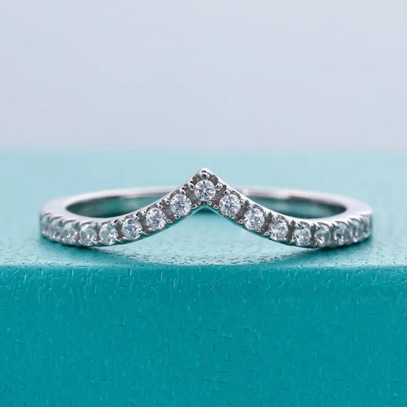 Certified 1.5mm Moissanite Diamond Pave Chevron Half Eternity Band Ring NEW - Picture 1 of 14